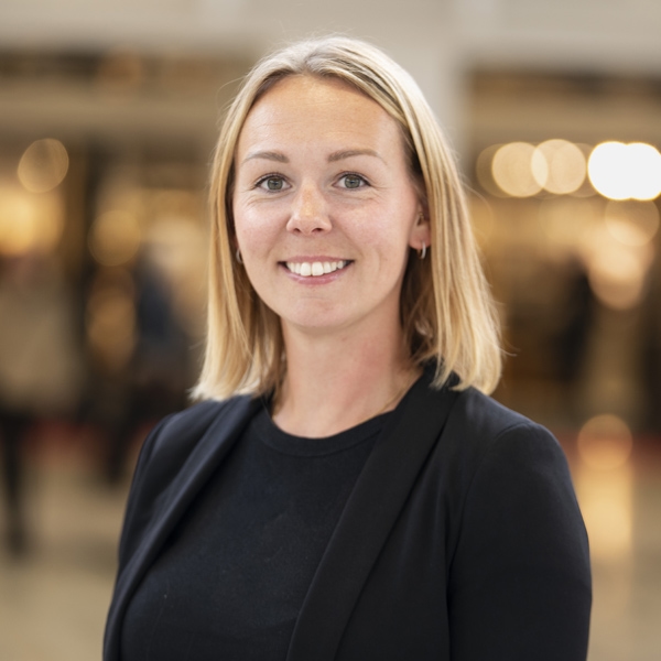 nina-christiansson-600x600 Nina Christiansson